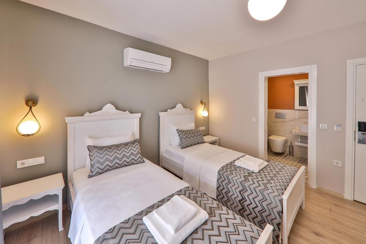 Lora Kas Hotel Екстер'єр фото