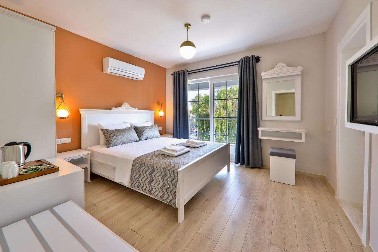 Lora Kas Hotel Екстер'єр фото
